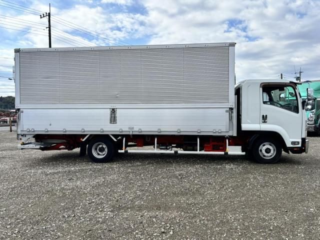 ISUZU FORWARD 2014 Image 31
