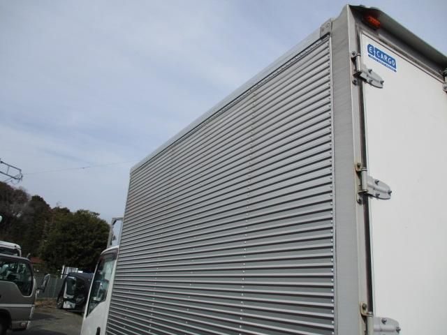 ISUZU ELF 2018 Image 31