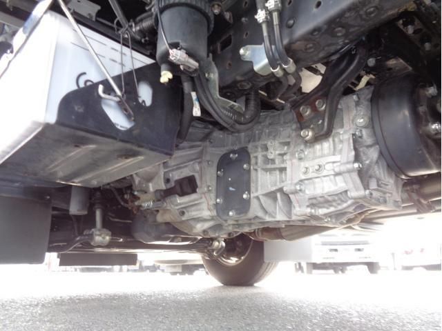 HINO DUTRO 2022 Image 31