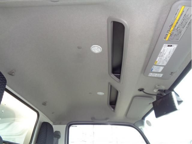 HINO DUTRO 2022 Image 31