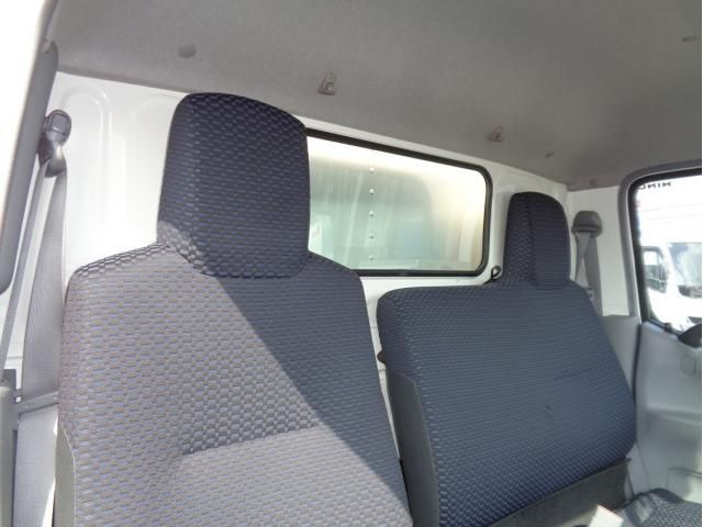 HINO DUTRO 2021 Image 31