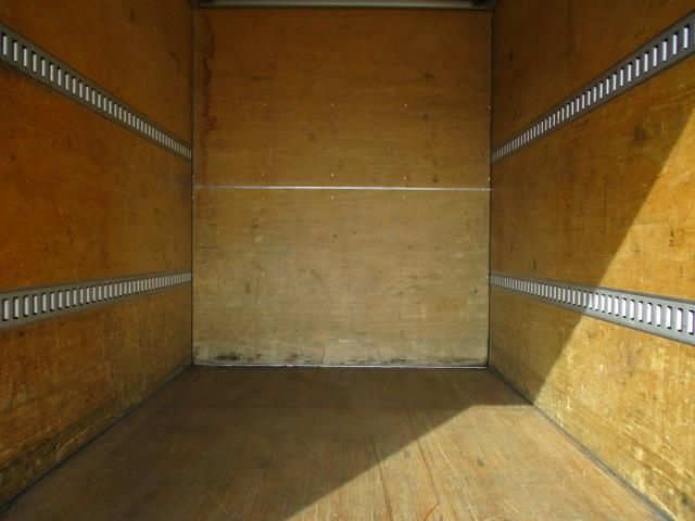 ISUZU ELF 2015 Image 31