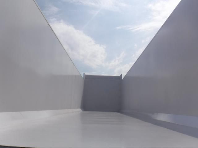 HINO PROFIA 2025 Image 31