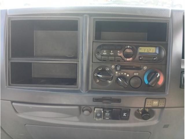 ISUZU FORWARD 2017 Image 31