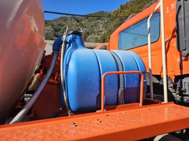 HINO PROFIA 2014 Image 31