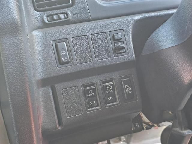 HINO PROFIA 2014 Image 31