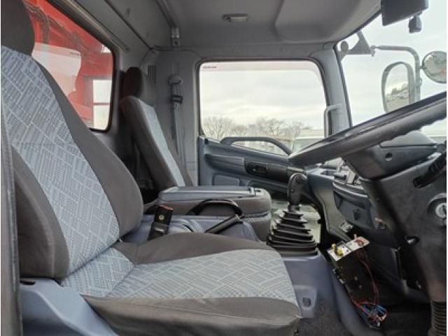 HINO RANGER 2004 Image 31