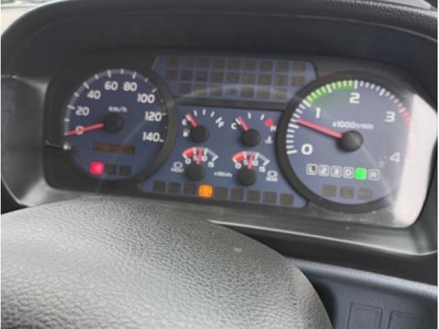 HINO RANGER 2004 Image 31