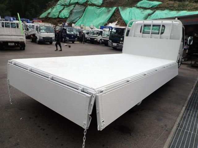 MAZDA TITAN 2005 Image 31