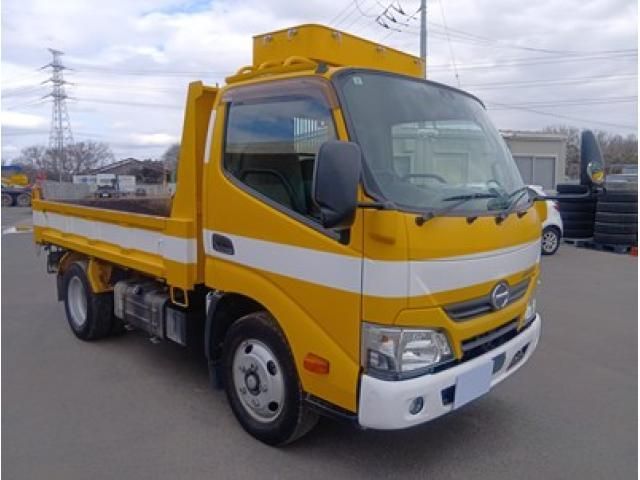 HINO DUTRO 2018 Image 31