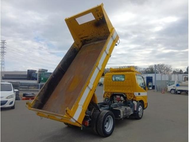 HINO DUTRO 2018 Image 31