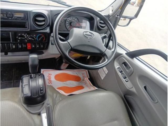 HINO DUTRO 2018 Image 31