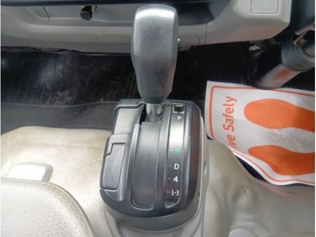 HINO DUTRO 2018 Image 31