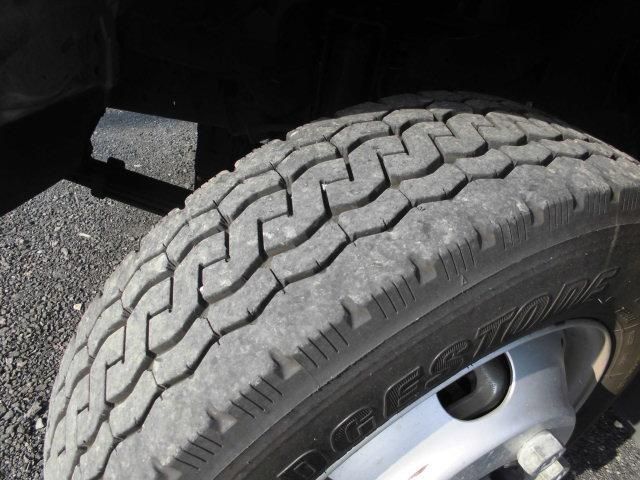 HINO DUTRO 2019 Image 31