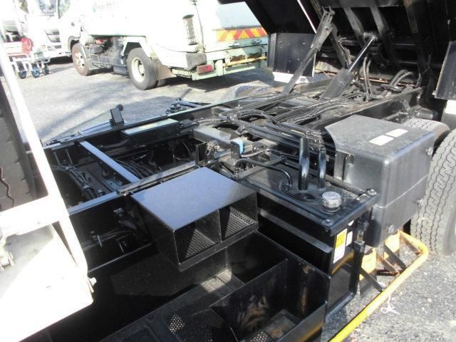 HINO DUTRO 2019 Image 31