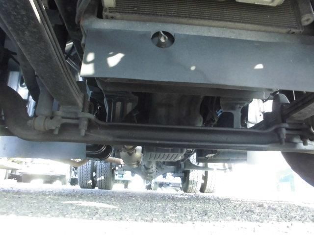 HINO DUTRO 2019 Image 31