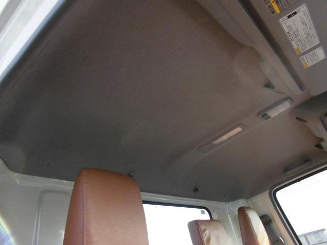 HINO DUTRO 2019 Image 31