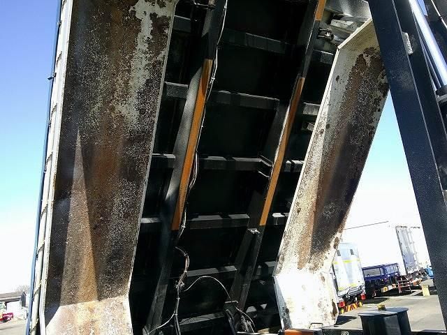 MITSUBISHI FUSOU SUPER GREAT 2013 Image 31