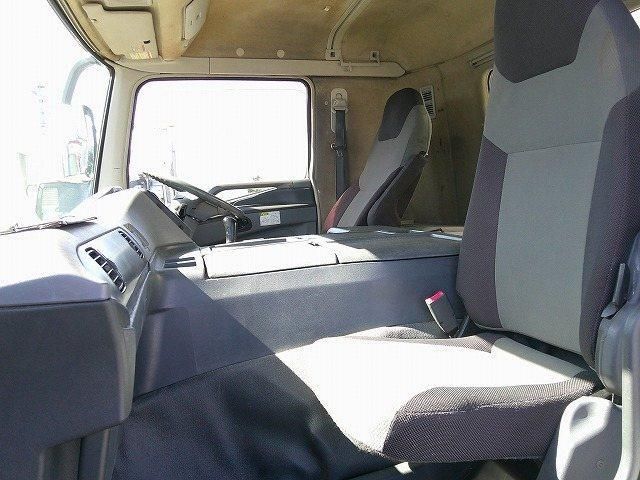 MITSUBISHI FUSOU SUPER GREAT 2013 Image 31