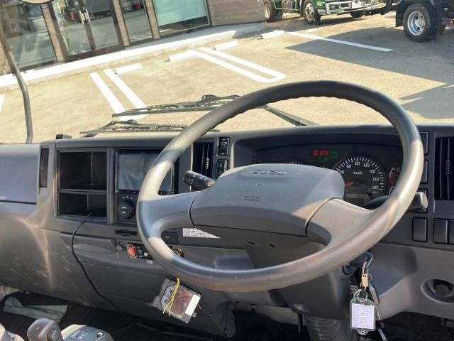 ISUZU FORWARD 2015 Image 31