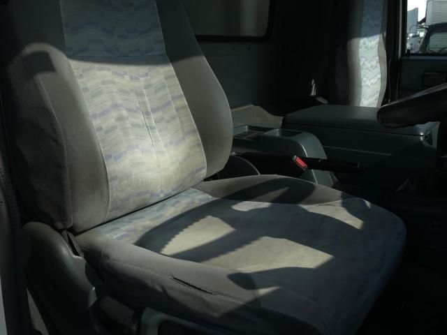 NISSAN DIESEL CONDOR 2010 Image 31