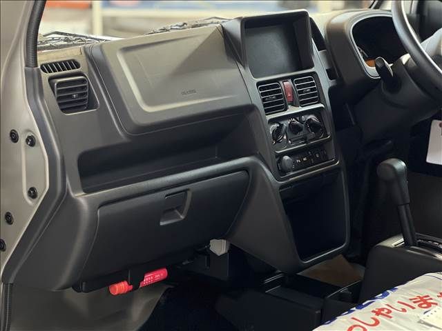 SUZUKI CARRY TRUCK 4WD 2026 Image 31