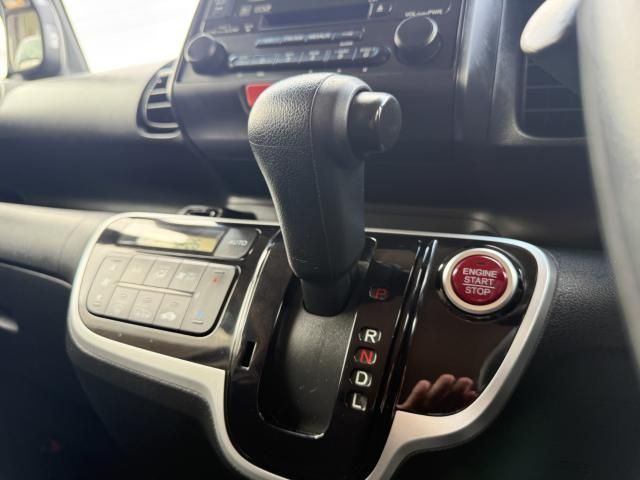 HONDA N BOX 4WD 2016 Image 31