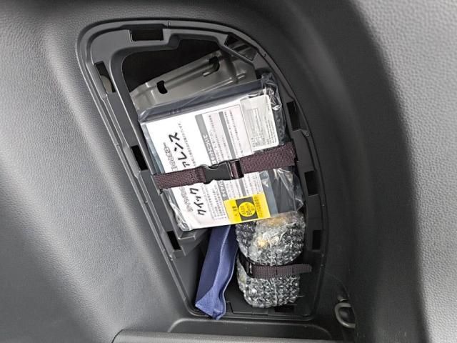 HONDA VEZEL E:HEV 2025 Image 31