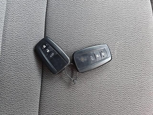 TOYOTA COROLLA CROSS HYBRID 2022 Image 31