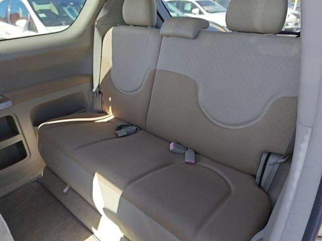 TOYOTA PORTE 2011 Image 31