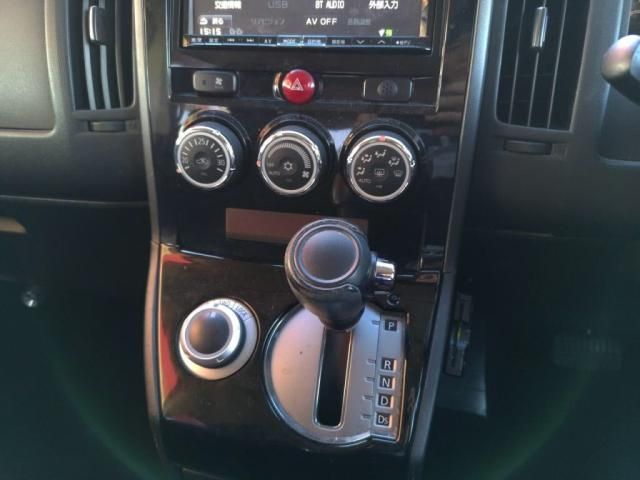 MITSUBISHI DELICA D:5 4WD 2013 Image 31