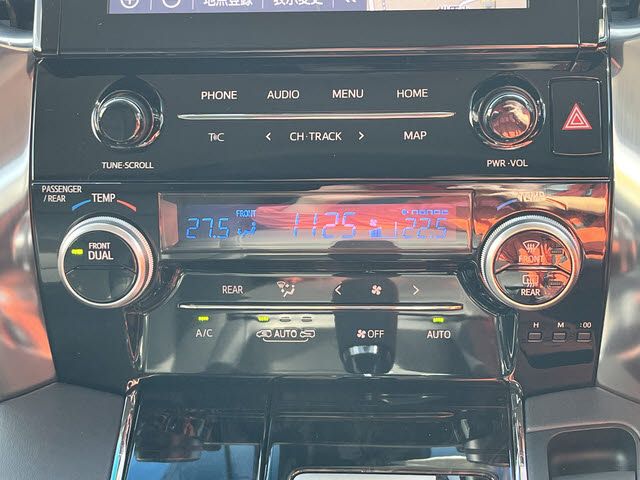 TOYOTA ALPHARD 2022 Image 31