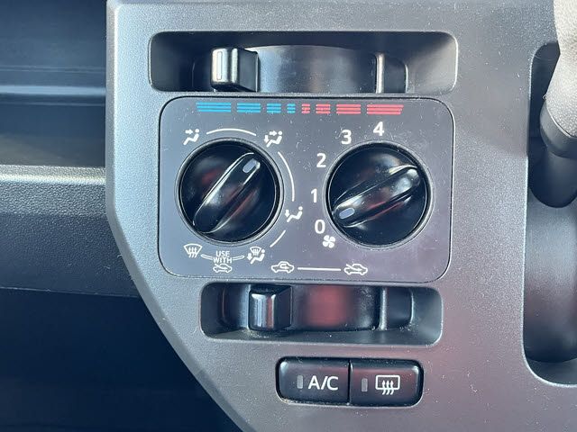 DAIHATSU HIJET CADDIE 2016 Image 31