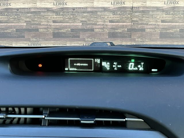 TOYOTA PRIUS 2015 Image 31