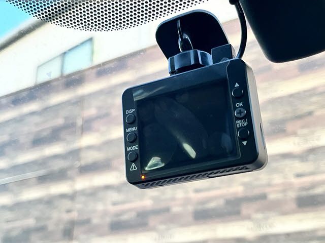 TOYOTA PRIUS 2015 Image 31