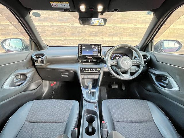 TOYOTA YARIS CROSS HYBRID 2023 Image 31