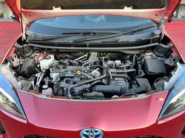 TOYOTA YARIS CROSS HYBRID 2023 Image 31