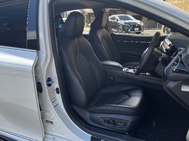 TOYOTA CAMRY HYBRID 2020 Image 31