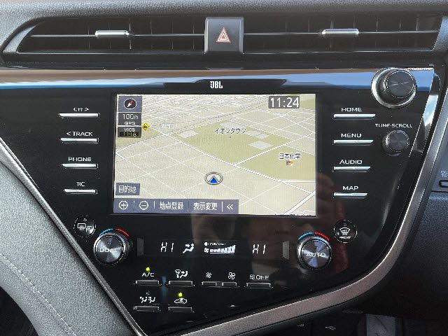 TOYOTA CAMRY HYBRID 2020 Image 31