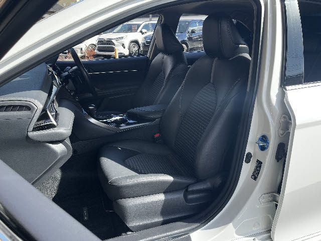 TOYOTA CAMRY HYBRID 2020 Image 31