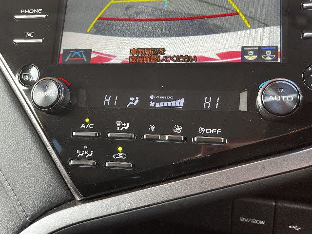 TOYOTA CAMRY HYBRID 2020 Image 31