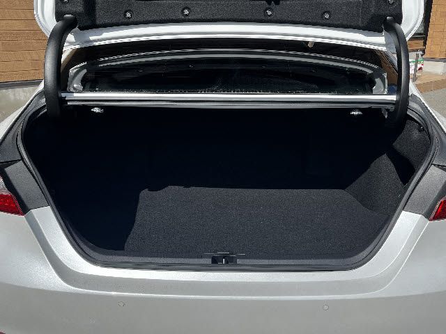 TOYOTA CAMRY HYBRID 2020 Image 31