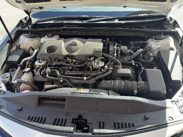 TOYOTA CAMRY HYBRID 2020 Image 31