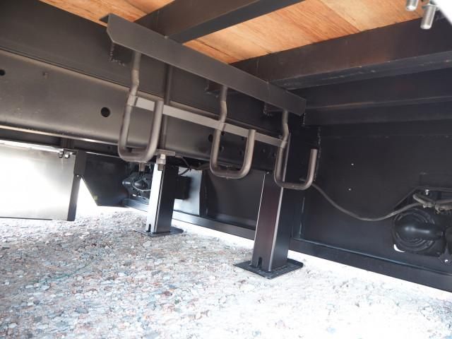 HINO RANGER 2004 Image 31