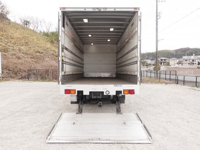 MITSUBISHI FUSOU FIGHTER 2014 Image 31