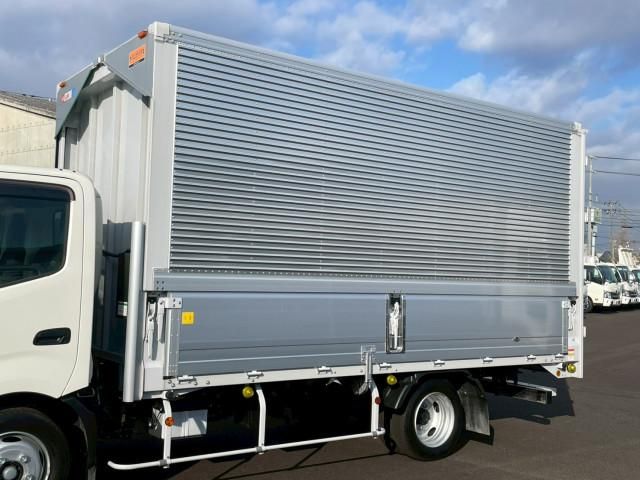 HINO DUTRO 2024 Image 31