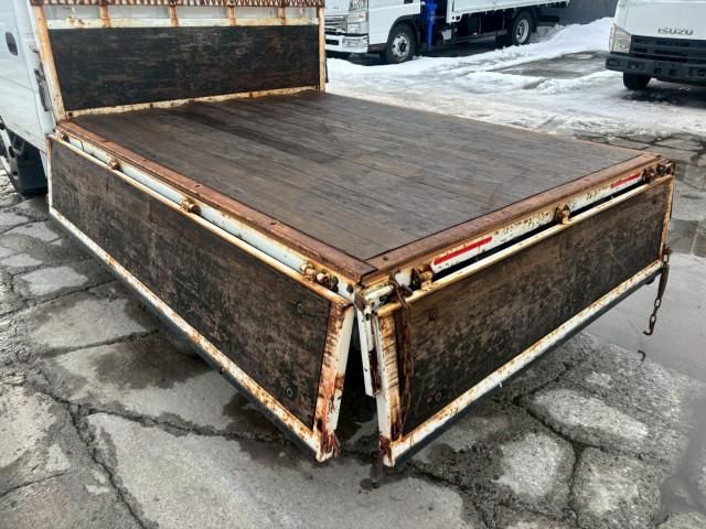 ISUZU ELF 2014 Image 31