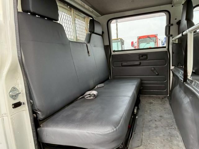 ISUZU ELF 2014 Image 31
