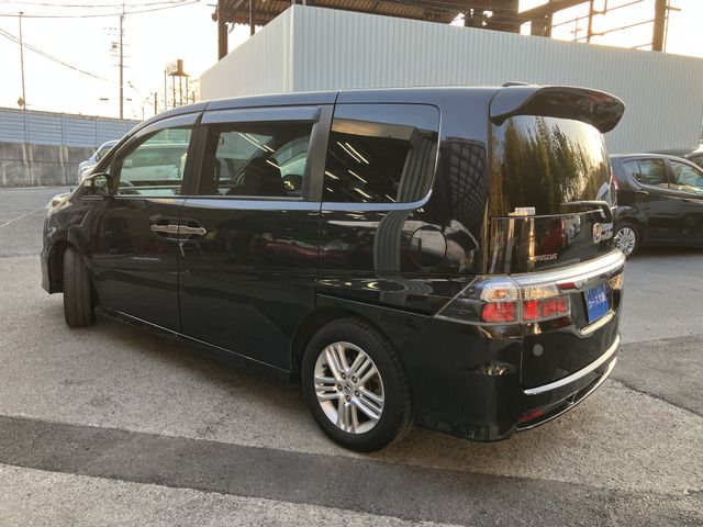 HONDA STEPWAGON SPADA 2009 Image 31