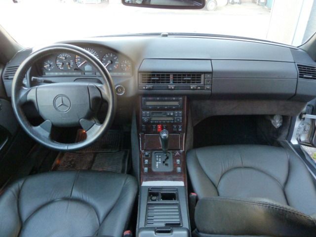 MERCEDES BENZ SL CLA 1997 Image 31